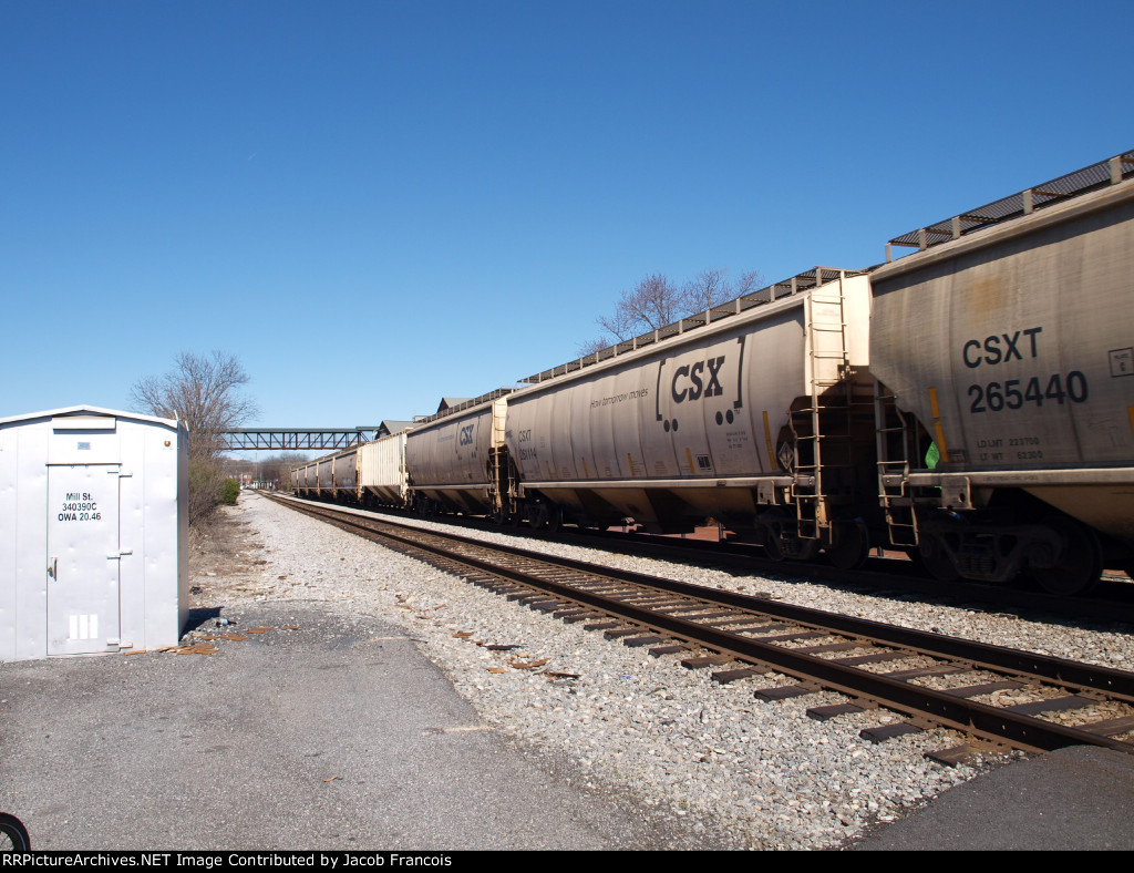 CSXT 261114